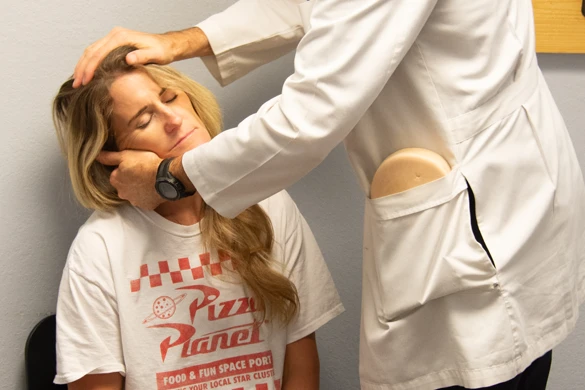 Chiropractic Chattanooga TN Neck Adjustment